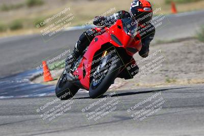 media/Jun-14-2025-Lets Ride (Sat) [[c36d48699a]]/B Group/1120am (Grapevine)/
